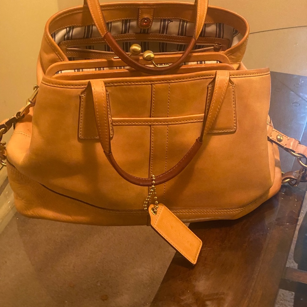 Used Coach bag - Picture 7 of 12